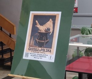 Plebiscytowe plakaty w Bibliotece UO
